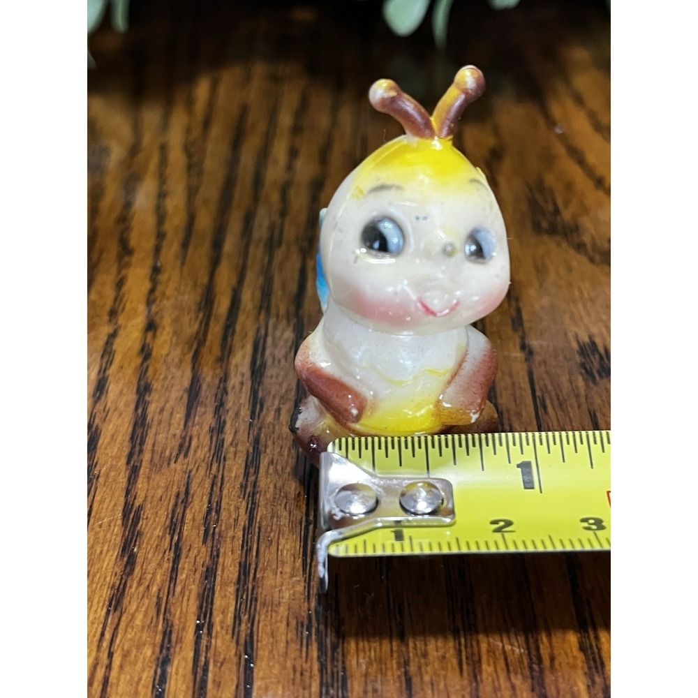 Vintage Anthropomorphic Bee Figurine Plastic Made in Hong Kong - Picture 5 of 6
